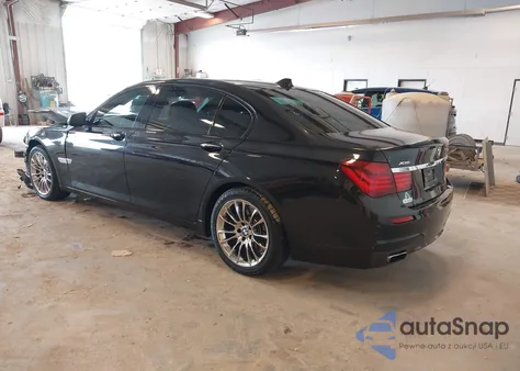 2015 BMW 750Li xDrive из США, поврежденный, VIN WBAYF8C52FD655184